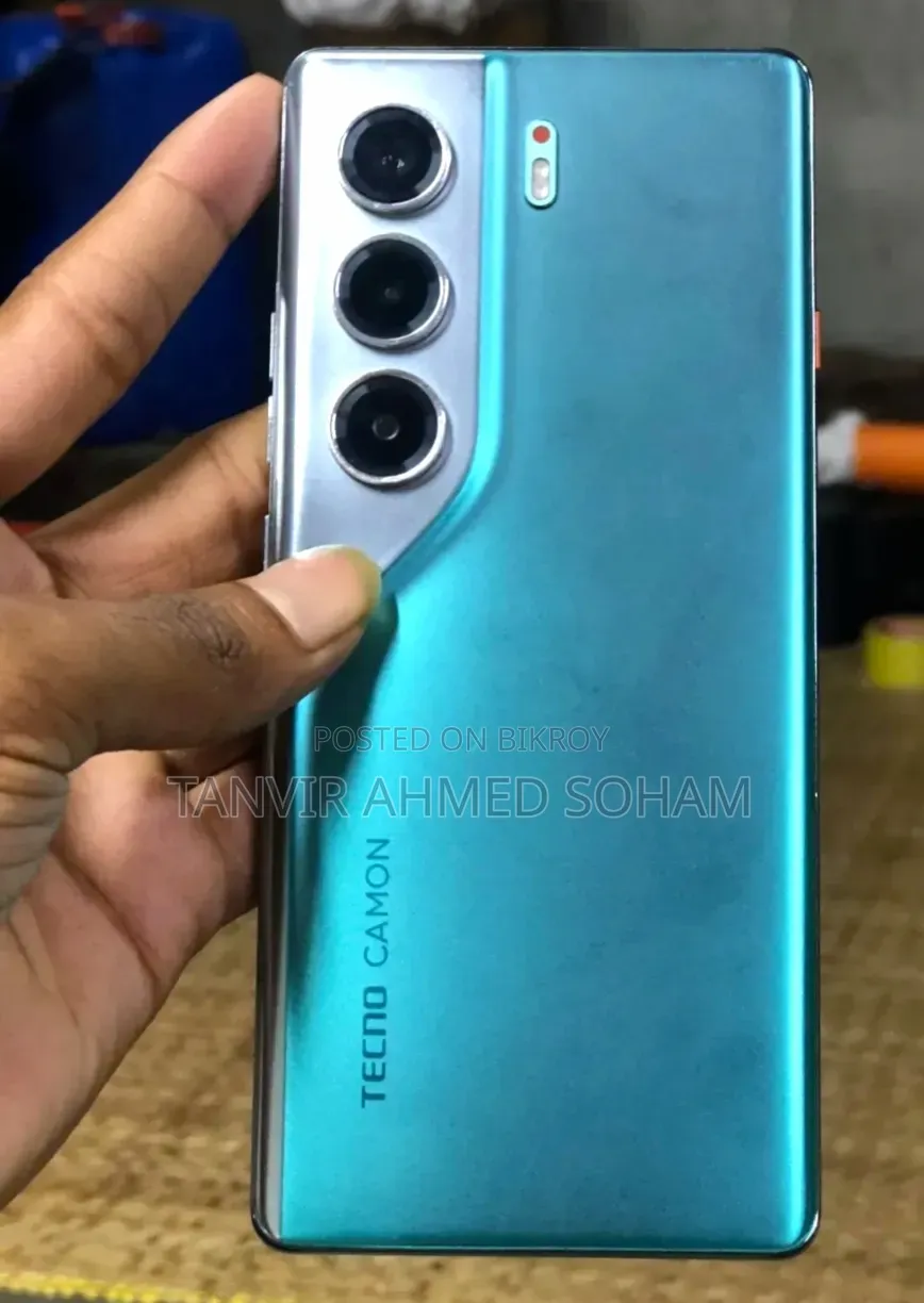 টেকনো ক্যামন ৪০ প্রো ৪জি ২৫৬ জিবি নীল
