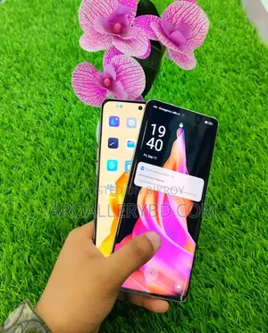 Oppo Reno9 256 GB Gold