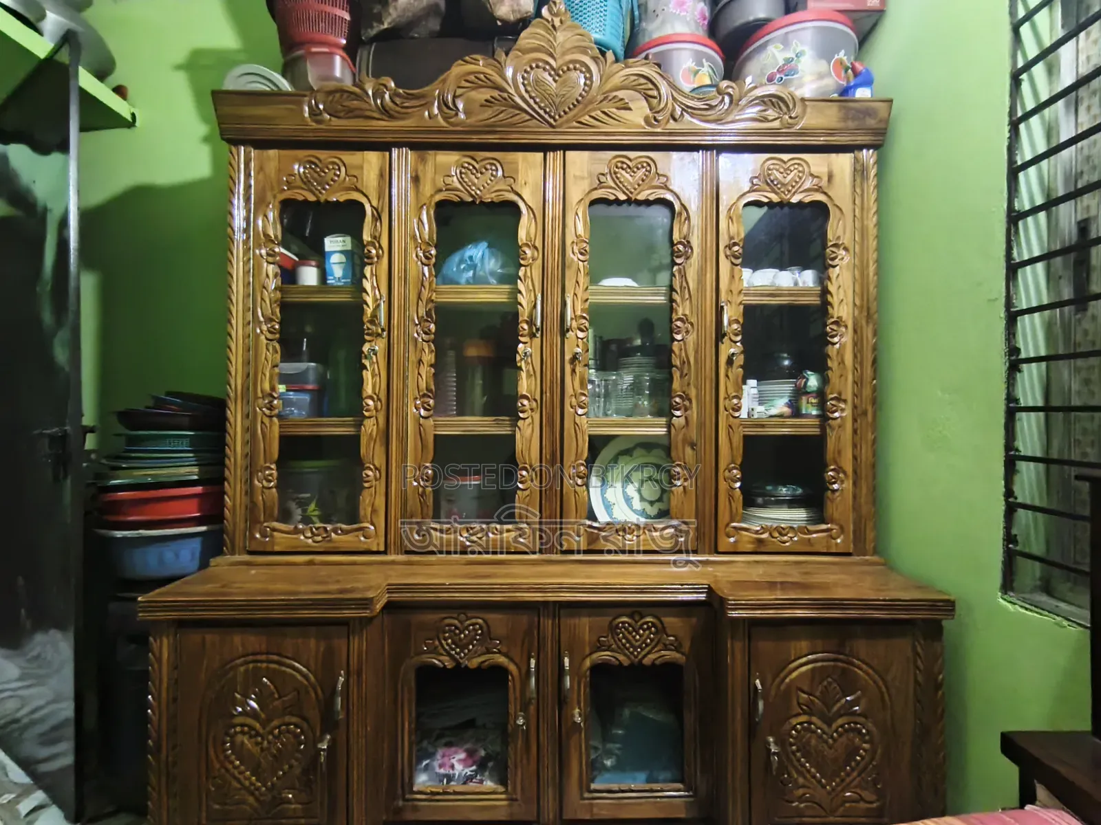 ওয়াল কেবিনেট