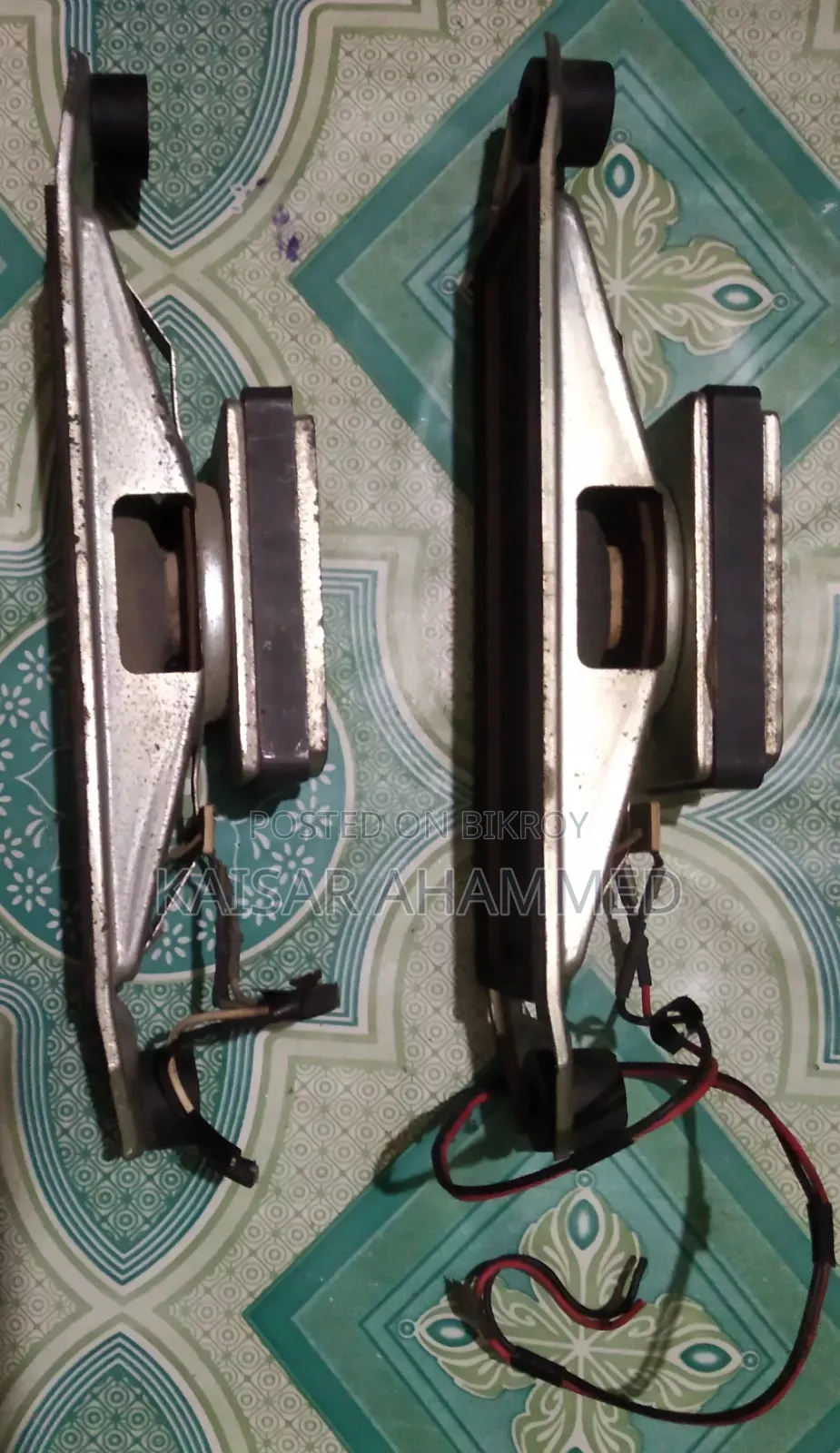 টিভি স্পিকার