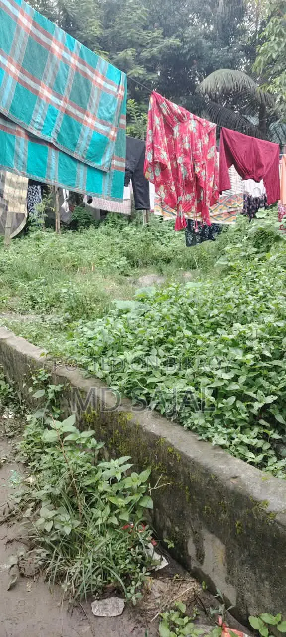 5 decimals of land for sale in a densely populated area at Kaliakair Mouchak