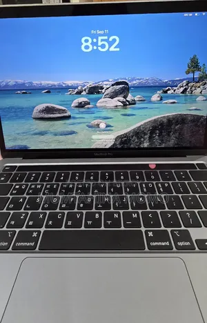 Laptop Apple MacBook Air 2020 16GB Intel Core i7 SSD 500GB