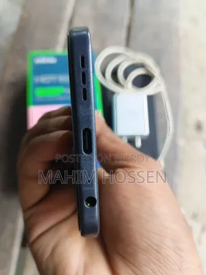 ইনফিনিক্স হট ৬০ প্রো ১২৮ জিবি ব্ল্যাক
