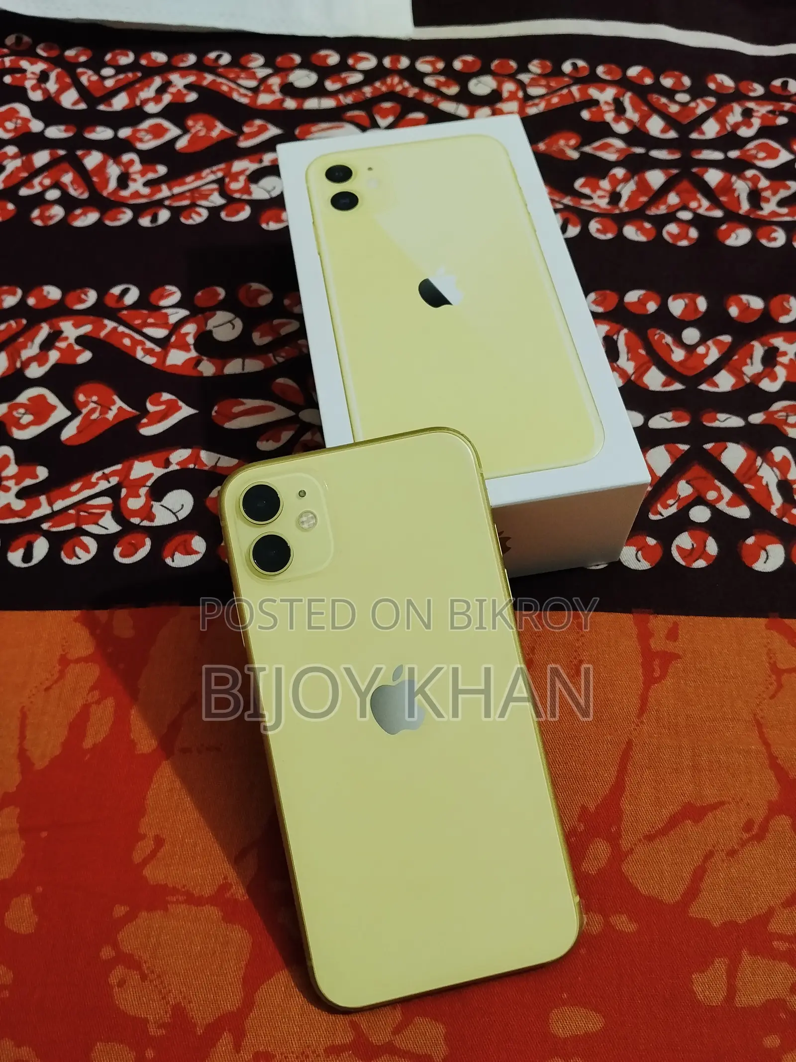 Apple iPhone 11 128 GB Yellow
