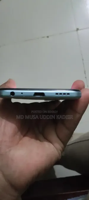 New Vivo Y33s 128 GB Silver