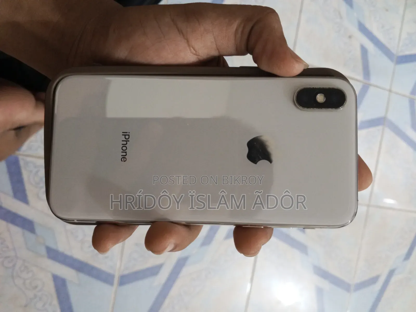 অ্যাপল আইফোন এক্স ৬৪ জিবি সিলভার