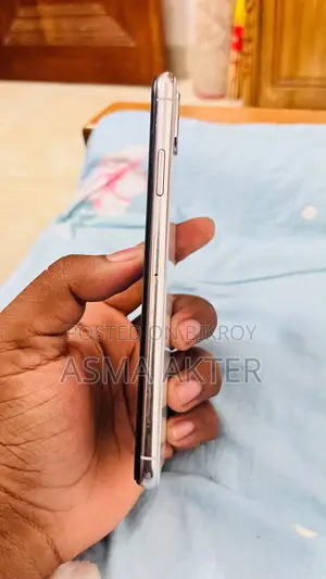 New Apple iPhone XS Max 256 GB Gray