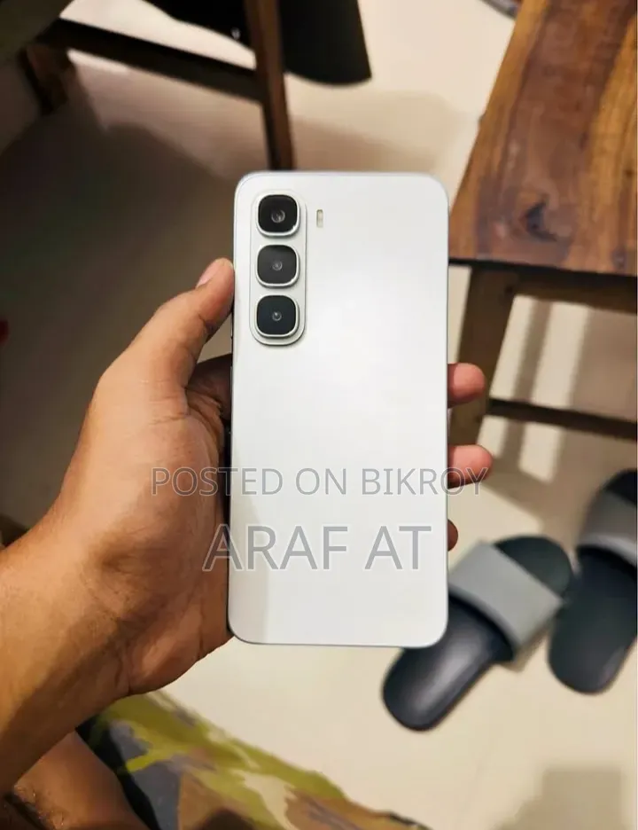 ইনফিনিক্স হট ৬০আই ১২৮ জিবি ব্ল্যাক