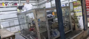 দোকানের ডেকারেশন