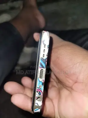 Oppo F23 256 GB Yellow