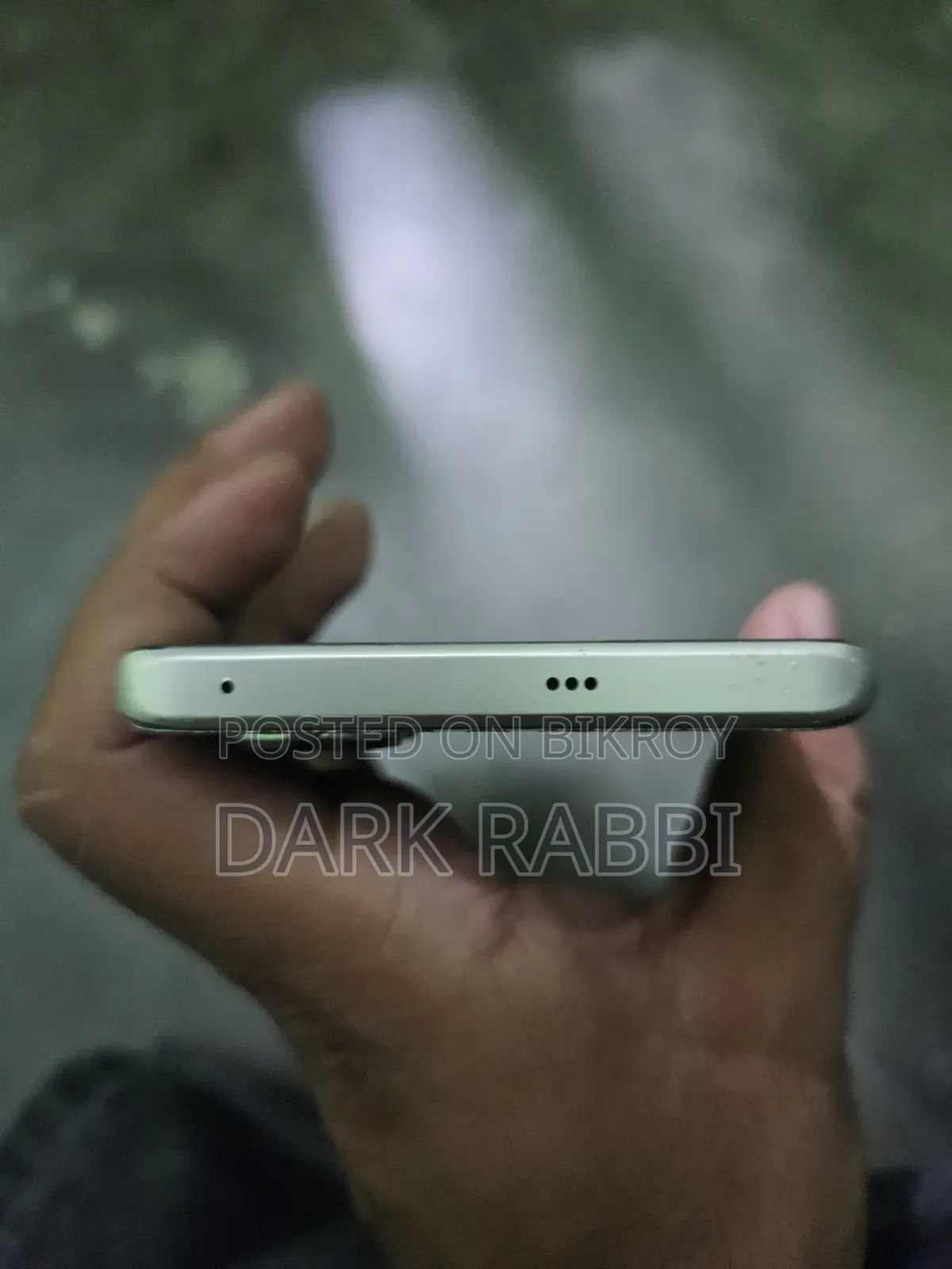রিয়েলমি ১০ প্রো+ ১২৮ জিবি