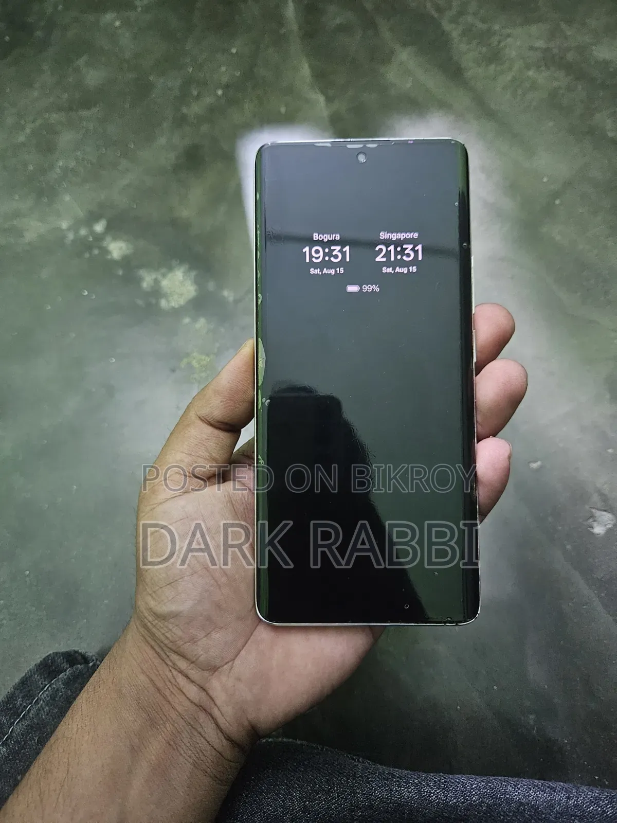 রিয়েলমি ১০ প্রো+ ১২৮ জিবি