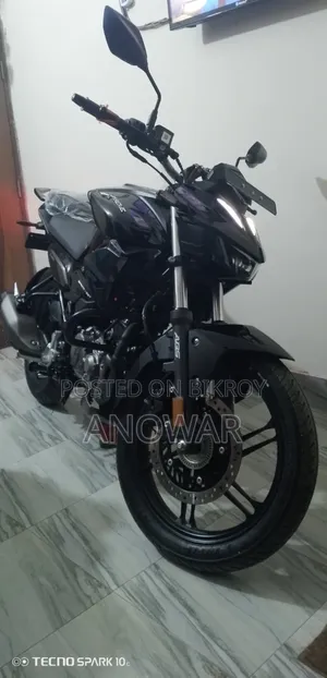 Hero Xtreme 125R 2025 Black