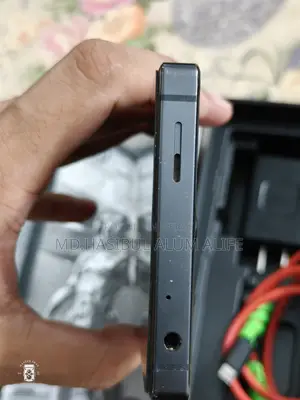 জেডটিই নুবিয়া রেডম্যাজিক ৮ প্রো ৫১২ জিবি লাল