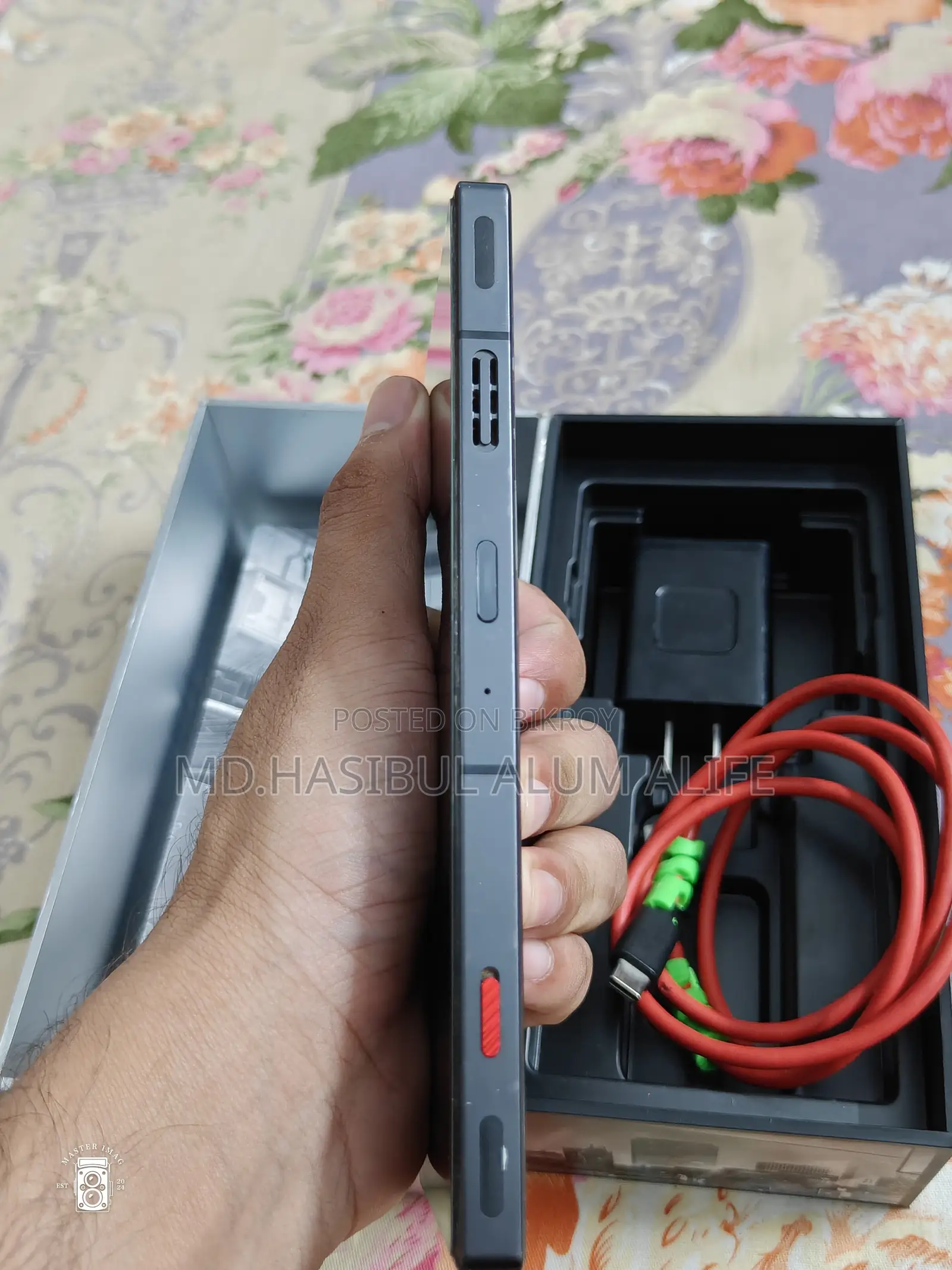 জেডটিই নুবিয়া রেডম্যাজিক ৮ প্রো ৫১২ জিবি লাল