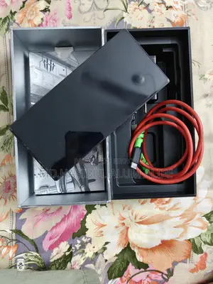 জেডটিই নুবিয়া রেডম্যাজিক ৮ প্রো ৫১২ জিবি লাল