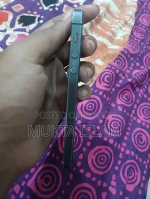Apple iPhone 5 32 GB Black