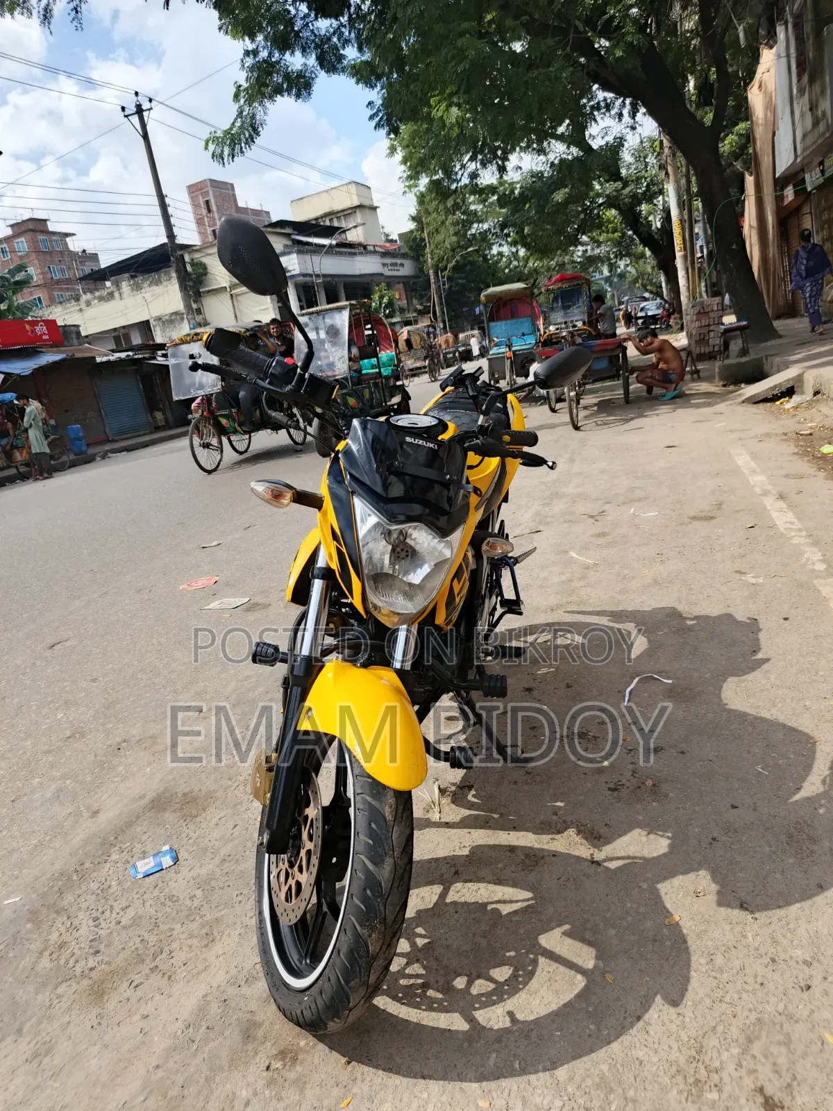 সুজুকি জিক্সার ২০২৪ হলুদ