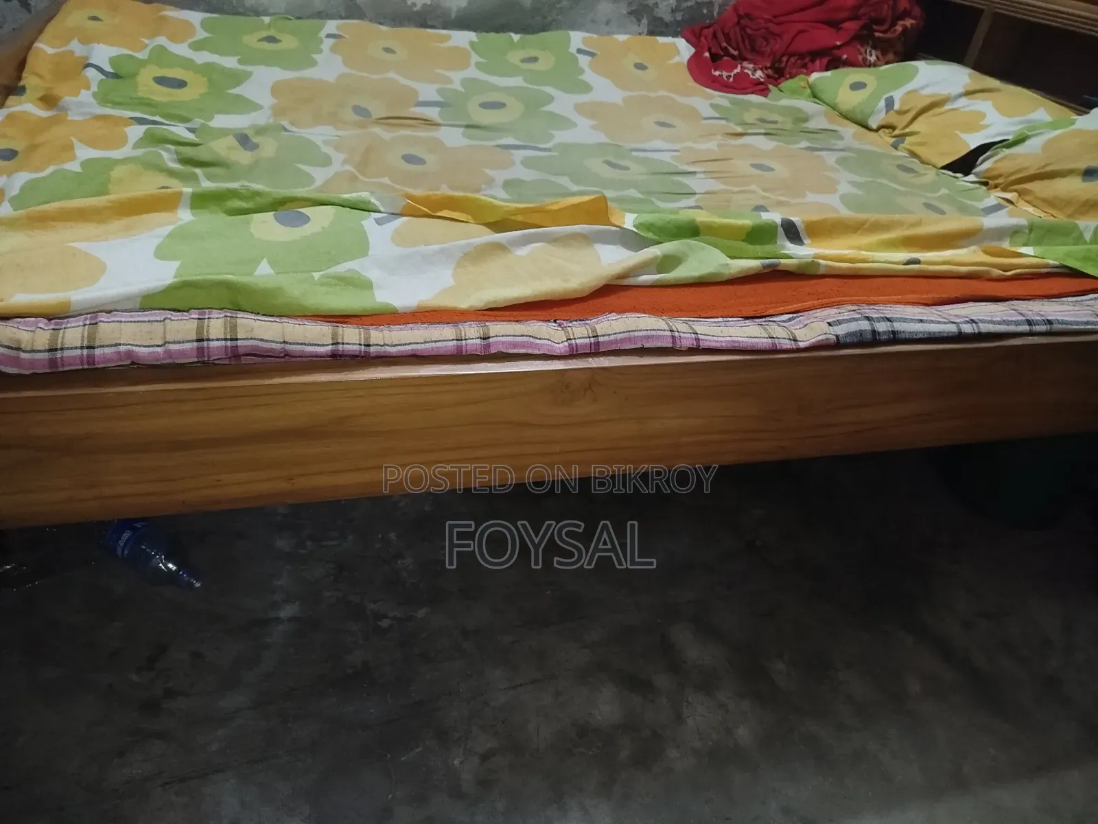 🔥 Beautifully Crafted Teak Wood Bed for Sale