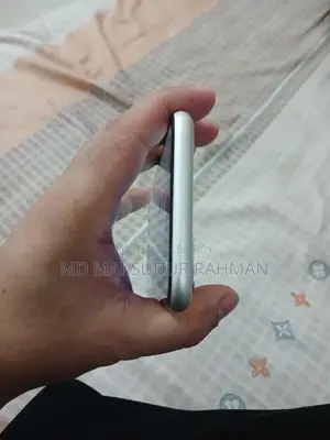 Apple iPhone 11 128 GB White