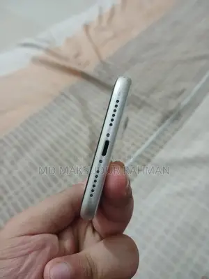 Apple iPhone 11 128 GB White