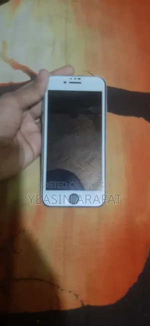 অ্যাপল আইফোন ৬ ১৬ জিবি সিলভার