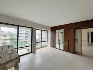গুলশানে ৩ বেডরুমের অ্যাপার্টমেন্ট ভাড়া দেওয়া হবে