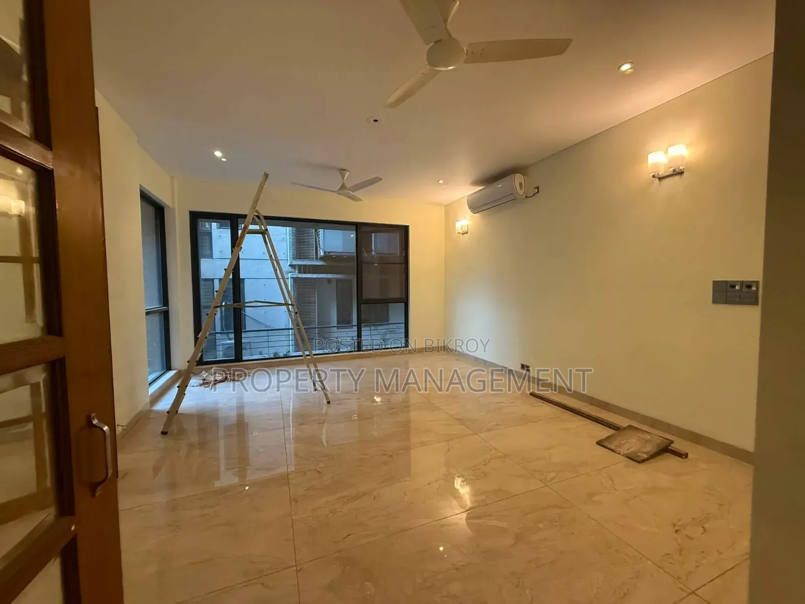 6bdrm Apartment in Gulshan for Rent