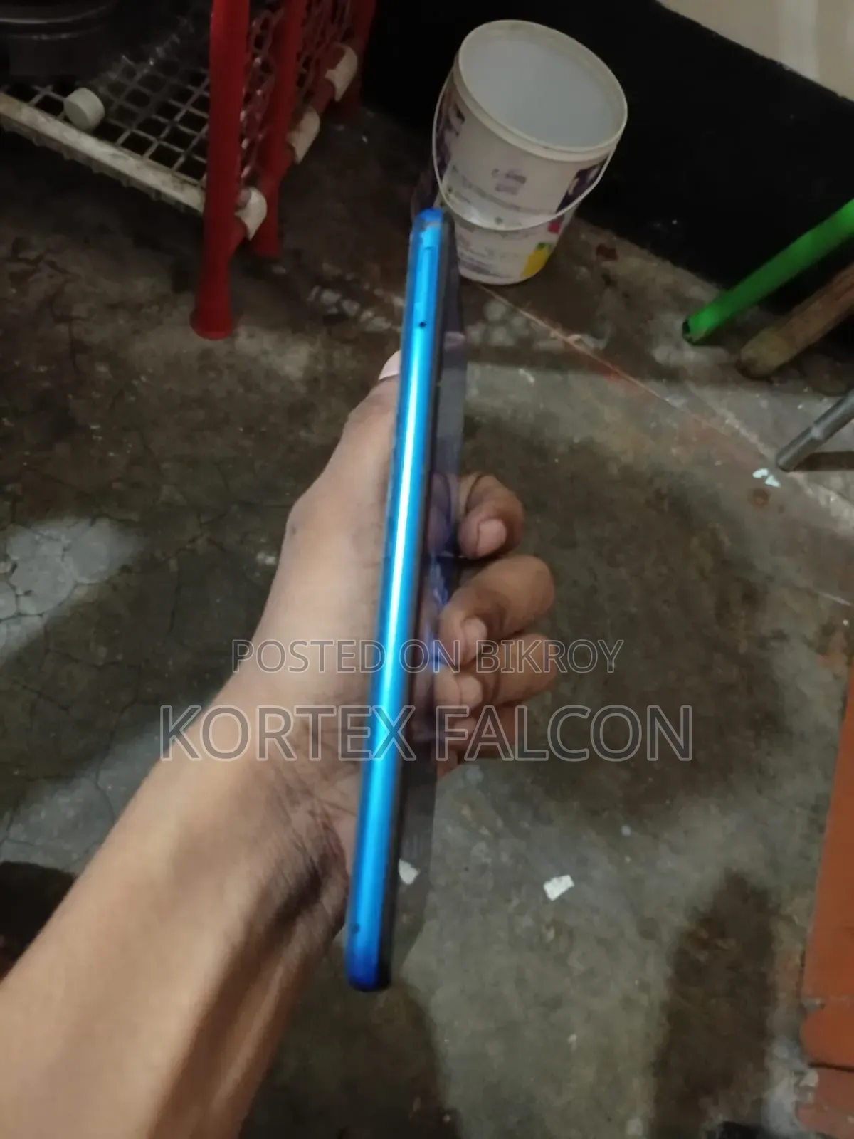 অনার ৮এক্স ১২৮ জিবি ব্লু