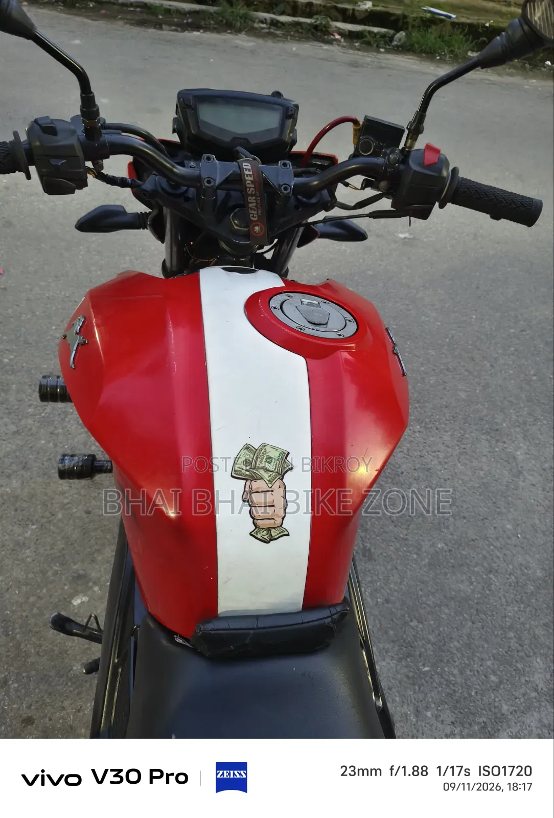 TVS Apache 160 4V 2020 Red