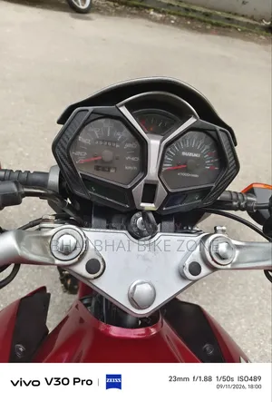 Suzuki GSX 125 2023 Red