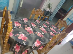 ফার্নিচার ড্রেনিং টেবিল