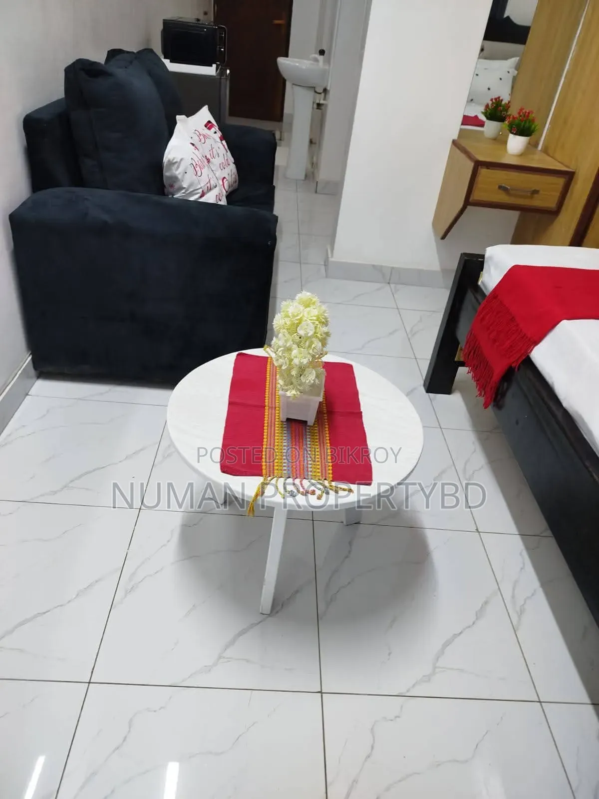 দৈনিক সাপ্তাহিক মাসিক সম্পূর্ণ ফার্নিশড সার্ভিস রুম ভাড়া
