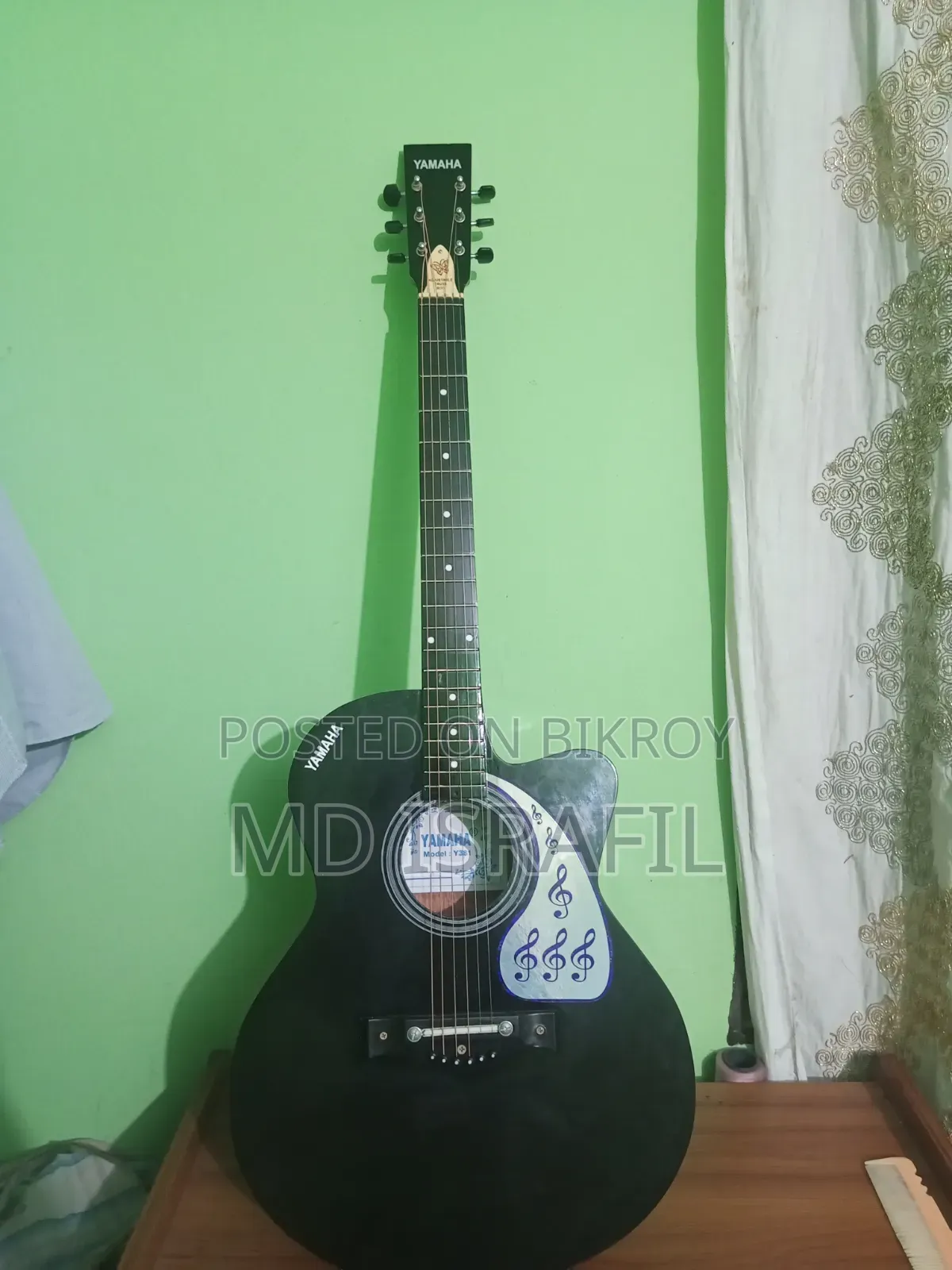 Yamaha Acoustic Guitar for sale