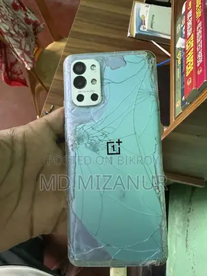 ওয়ানপ্লাস ৯আর ১২৮ জিবি গ্রিন