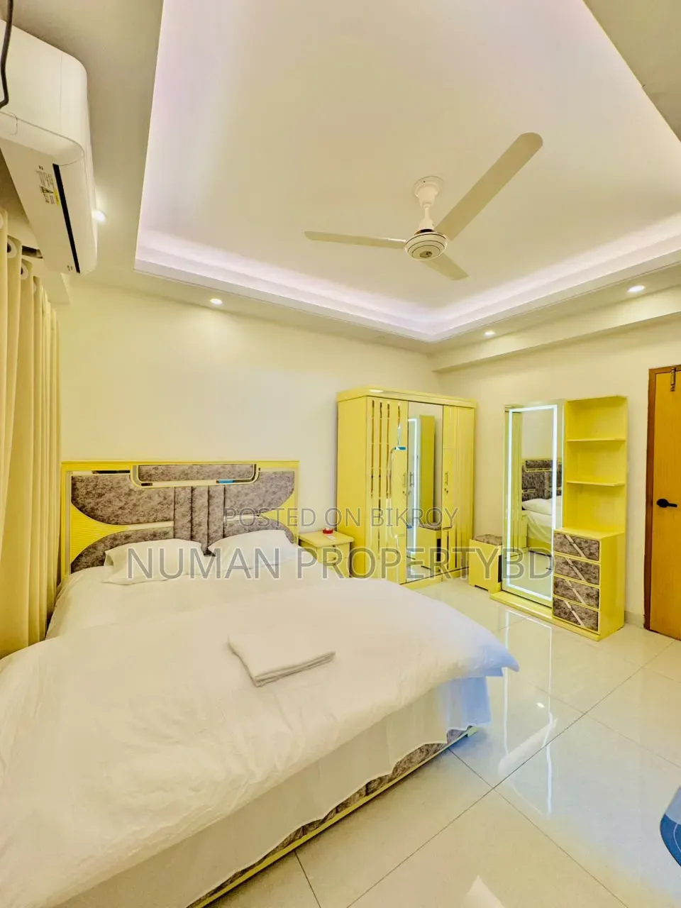 Daily Weekly Monthly Full Furnish Service Room Rent