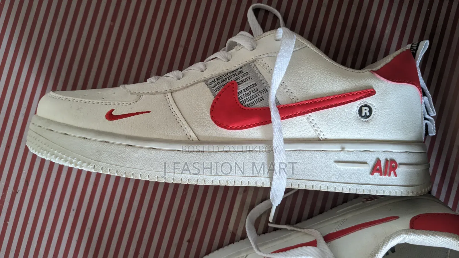 Sneaker's Size: 41