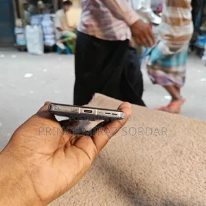 ওয়ানপ্লাস ১৩ ২৫৬ জিবি নীল