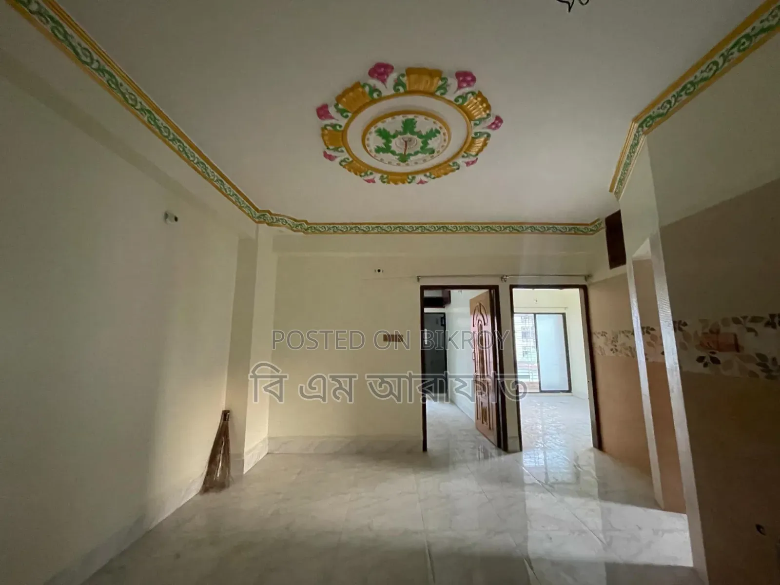 ঢাকা, যাত্রাবাড়ীতে তিন বেডরুমের সাজানো অ্যাপার্টমেন্ট বিক্রয়ের জন্য