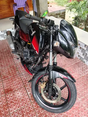 বাজাজ পালসার ১৫০ ২০১৯ কালো