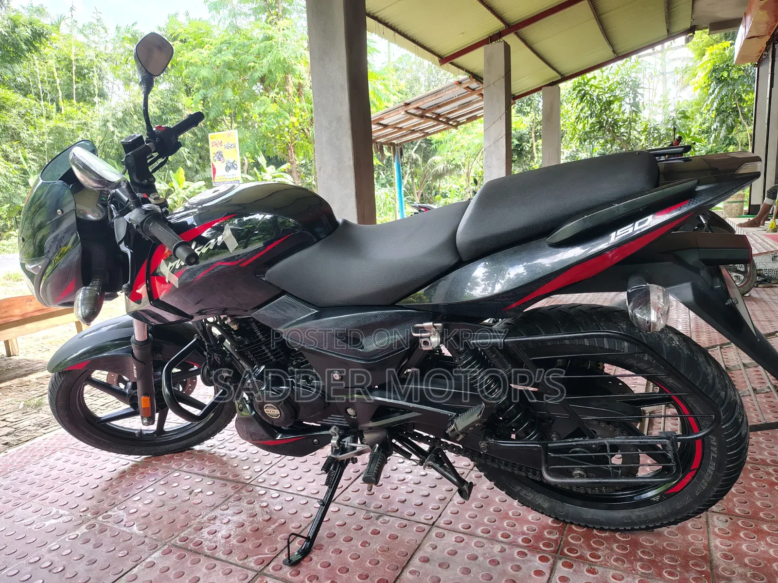 Bajaj Pulsar 150 2023 Black