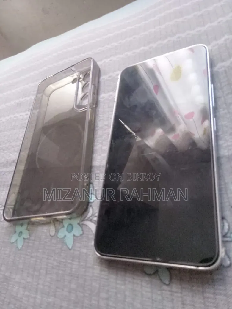 Samsung Galaxy S22 5G 256 GB White