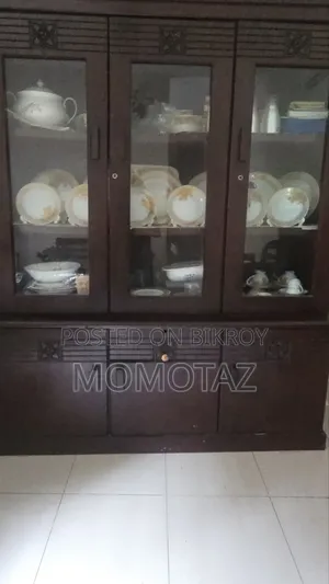 Showcase for sell