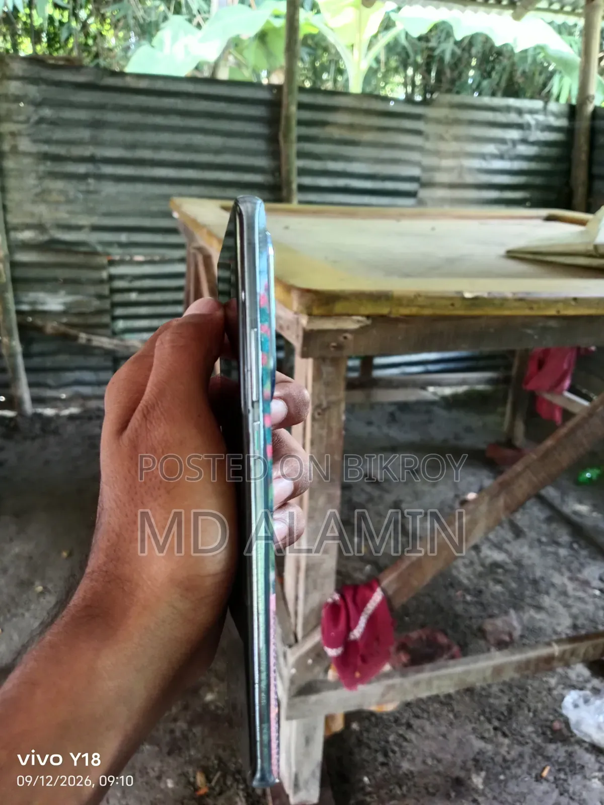 নিউ ওপ্পো রেনো ১০ ৫জি ২৫৬ জিবি হোয়াইট