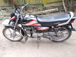 হিরো এইচএফ ডিলাক্স ২০২৪ কালো