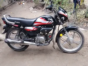 Hero HF Deluxe 2024 Black