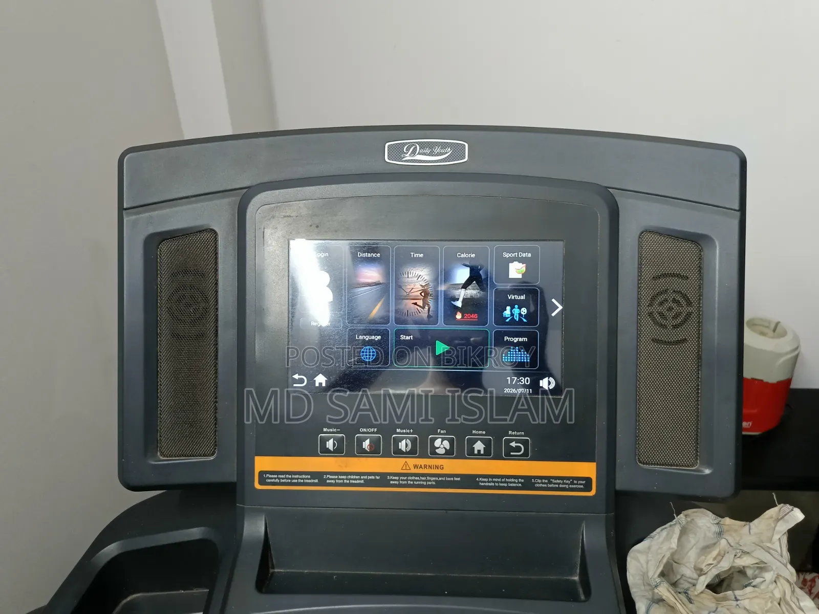 GT5As Android Commercial Motorized Treadmill