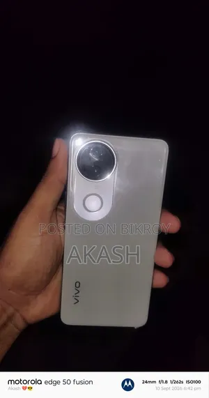 Vivo V50 128 GB White