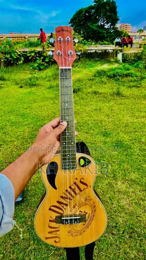 Ukuleles Guitar