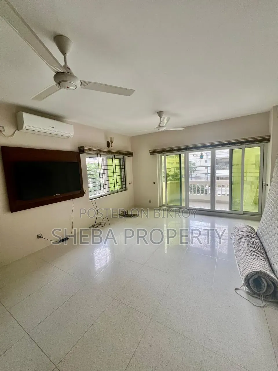 Furnished 4-Bedroom Apartment in Gulshan for rent